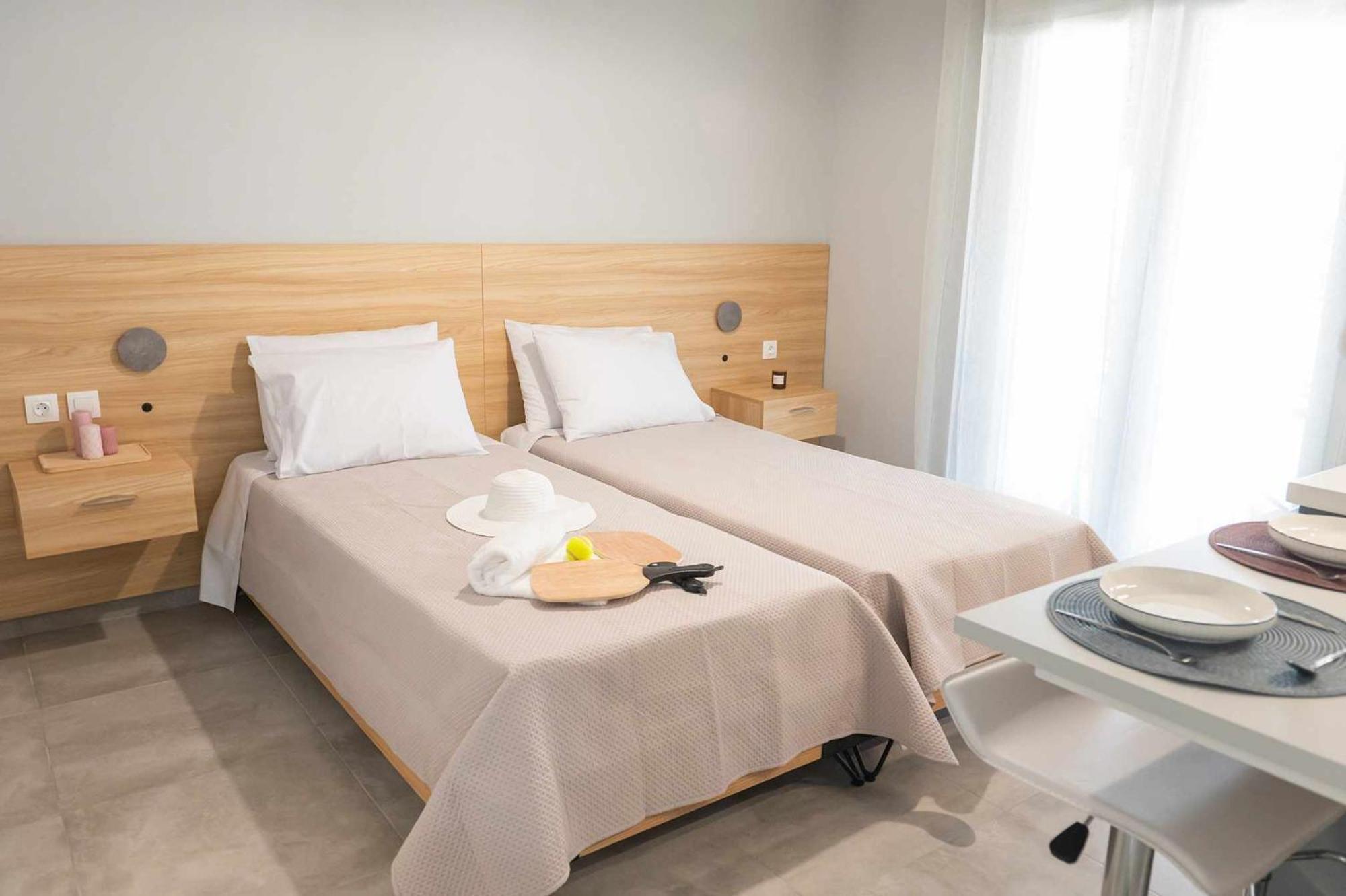 Four Sis Rooms Mangana エクステリア 写真